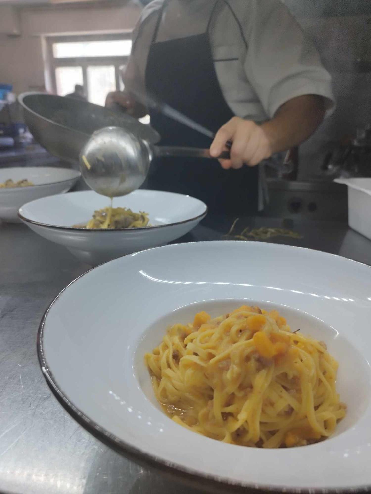 Hotel Pineta Ristorante Country House In Fabriano Campodonico  Kültér fotó